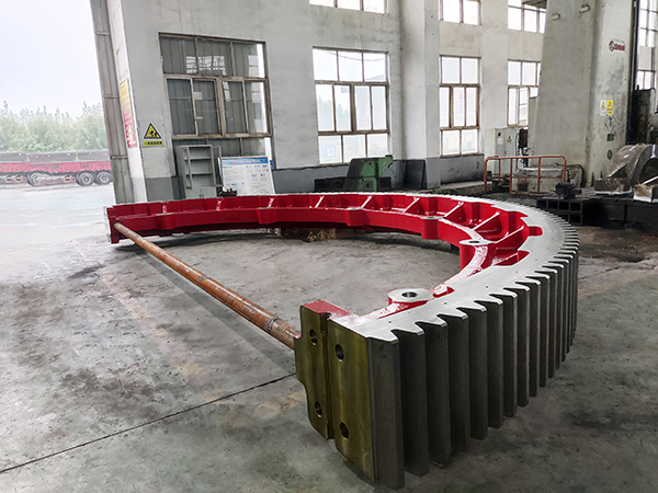 鑄鋼件加工廠家講解為何大型鑄鋼件有這個(gè)或哪個(gè)缺陷的原因？